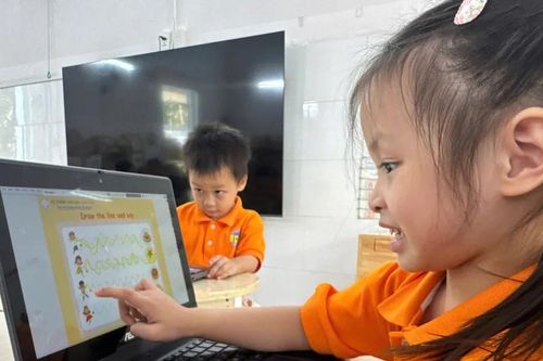 Trường mầm non chia sẻ giải pháp ứng dụng chuyển đổi số