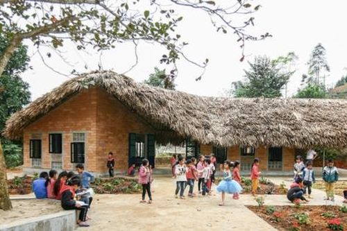 Phân công nhiệm vụ thành viên Ban Chỉ đạo xây dựng trường học tại các xã biên giới