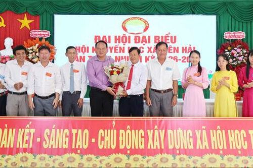 Ông Hoàng Tư Kim giữ chức Chủ tịch Hội Khuyến học xã Tiên Hải nhiệm kỳ 2026 - 2031