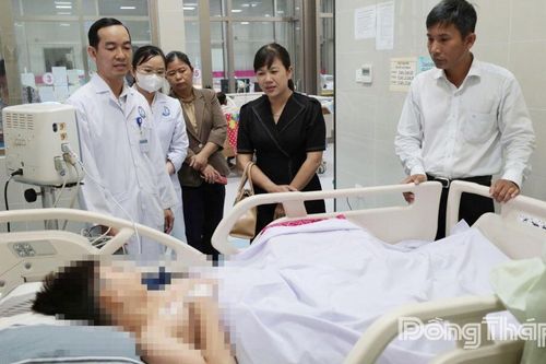 Vụ nghi ngộ độc thực phẩm tại phường Đạo Thạnh: Đã có 160 người xuất viện