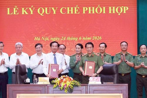Tăng cường phối hợp giữa Bộ Công an và Bộ Nội vụ