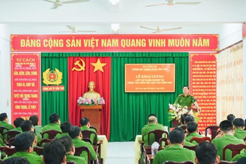 Cần Thơ: Dấu ấn lực lượng Cảnh sát quản lý hành chính sau một năm vận hành mô hình Công an địa phương 2 cấp