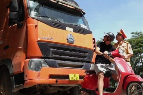 Lan tỏa thông điệp ATGT từ video cảnh báo điểm mù xe tải