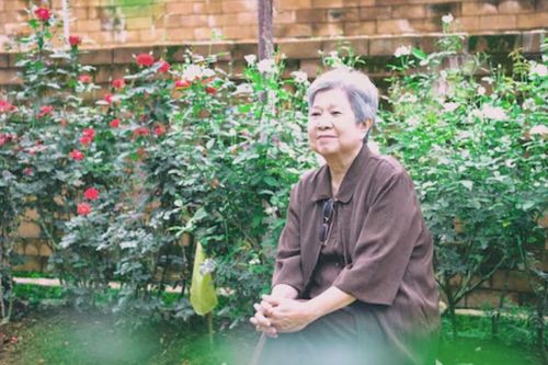 4 điều người khôn ngoan sẽ sớm buông bỏ để tuổi già an nhàn