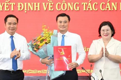 Điều động, chỉ định Phó Chủ tịch thành phố giữ chức vụ mới
