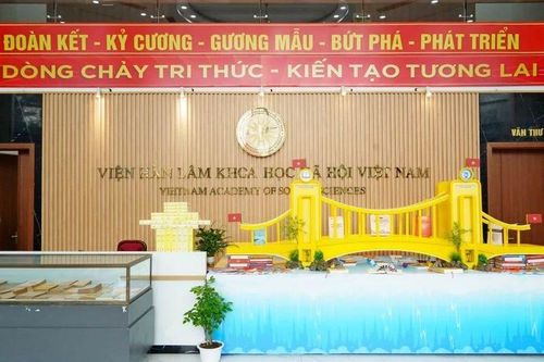 Phát huy vai trò của tạp chí khoa học xã hội trong bảo vệ nền tảng tư tưởng của Đảng