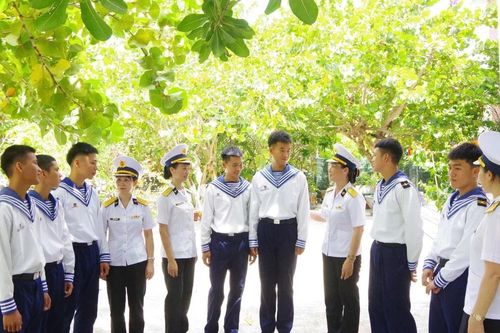 Ước mơ chiến sĩ nơi đảo xa