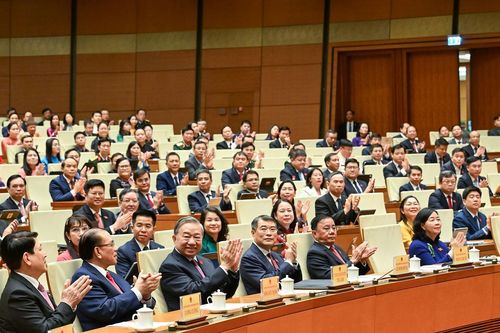 Đổi mới tư duy xây dựng pháp luật đáp ứng yêu cầu phát triển đất nước