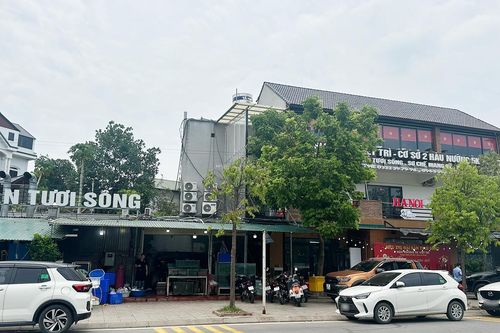 Vụ đưa cô gái và bạn đi ăn cua hoàng đế, tôm Alaska hết 16 triệu: Chủ quán kể về tình tiết lạ
