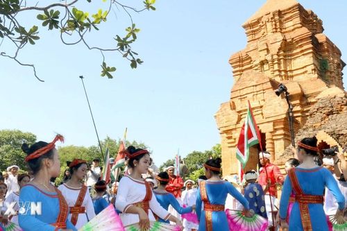 Lâm Đồng phát triển du lịch và kinh tế sáng tạo từ nguồn lực văn hóa di sản