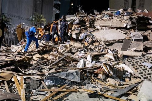 Động đất tại Venezuela: Công tác tìm kiếm nạn nhân gặp khó khăn