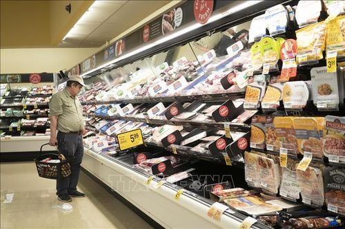 Mỹ: Tiêu dùng tăng tốc bất chấp lạm phát chạm đỉnh 3 năm