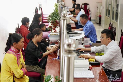 Tạo động lực cho cán bộ Trung tâm Phục vụ hành chính công