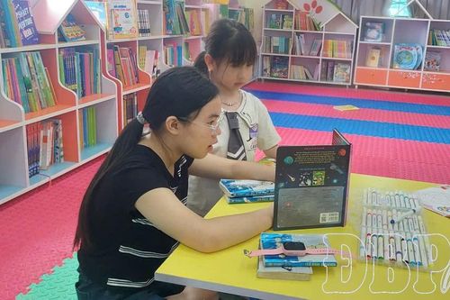 Trang sách ngày hè