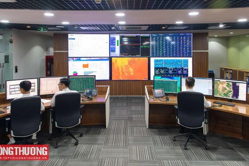 Nhu cầu sử dụng tăng vọt, hệ thống điện xác lập kỷ lục vận hành mới