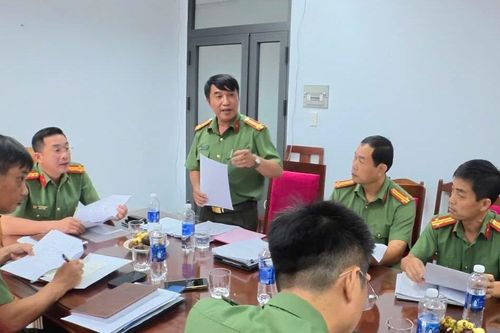 Những người giữ an ninh chính trị nội bộ ở 'thành phố đáng sống'