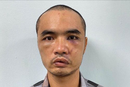 Khống chế kịp thời đối tượng dùng hung khí phá hoại tài sản
