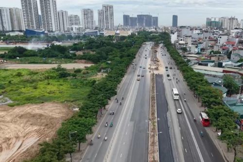 Đường Võ Chí Công hết cảnh quây tôn, giao thông thông thoáng