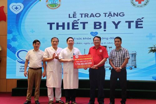 Điện Biên tiếp nhận thiết bị y tế hiện đại trị giá hơn 2,8 tỉ đồng