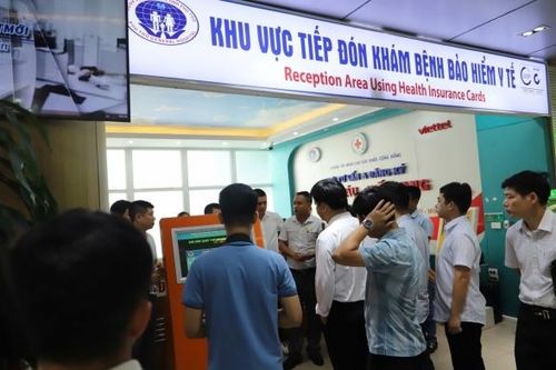 Hiểu đúng quy định hưởng 50% BHYT khi khám trái tuyến từ 1/7