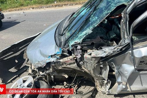 Xe tập lái biến dạng sau tai nạn