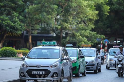 Kiến nghị gỡ khó thuế xăng dầu và hóa đơn điện tử với doanh nghiệp vận tải