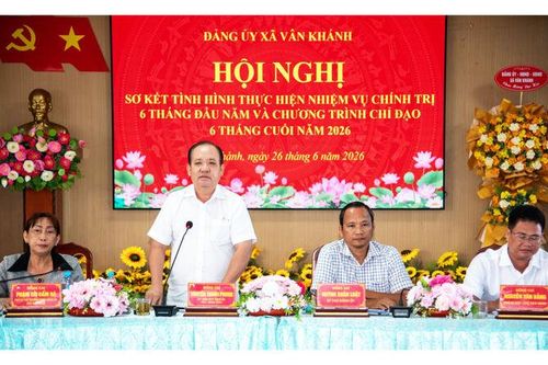 Đẩy mạnh cải cách hành chính, tạo chuyển biến rõ nét trong thực hiện các mục tiêu phát triển kinh tế - xã hội