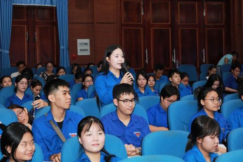 Lãnh đạo phường Thanh Khê đối thoại với đoàn viên, thanh thiếu nhi
