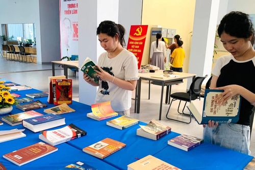 Mùa hè ý nghĩa từ những trang sách