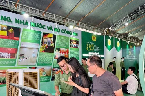 Viết tiếp truyền thống ở đơn vị Anh hùng
