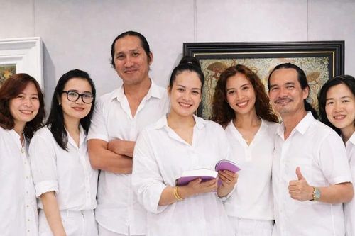 'Khoảng trời riêng' kết nối họa sĩ 3 miền
