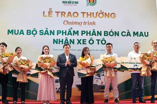 PVCFC: Trao giải thưởng hơn 14 tỷ đồng cho các nhà phân phối xuất sắc