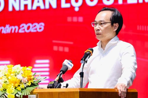 Triển khai chính sách học bổng cho các ngành STEM trọng điểm