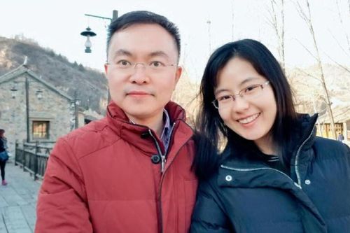 Triệu phú mắc bệnh nan y, vợ bỏ sự nghiệp cùng chồng tìm thuốc chữa