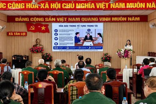 Đưa pháp luật đến tận cơ sở, giúp người dân 'gỡ vướng' từ đất đai đến lừa đảo mạng