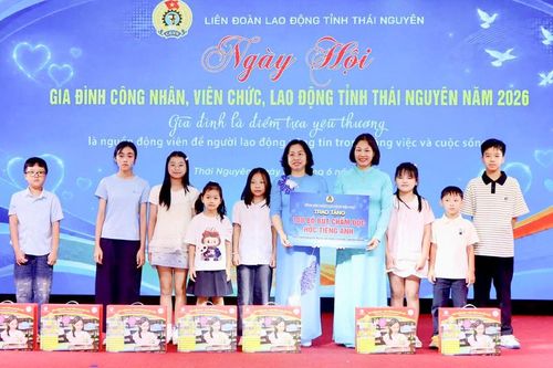 Công đoàn Thái Nguyên chăm lo đoàn viên từ gia đình đến hành trình làm mẹ