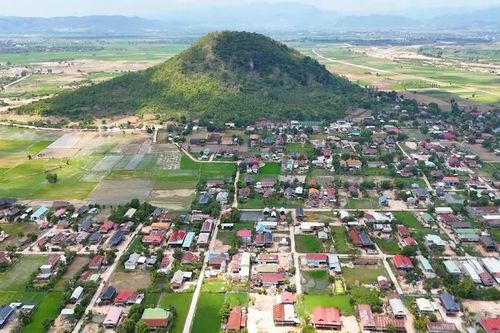 Đánh thức tiềm năng du lịch Chư Mố