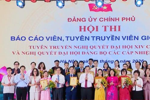 Tuyên truyền đưa Nghị quyết vào cuộc sống