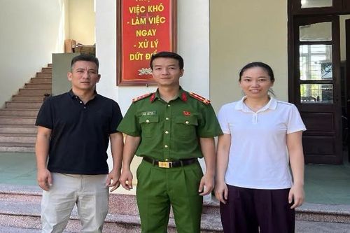Mang 142 triệu đồng chuyển nhầm đến công an trả lại