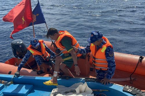 Hải đoàn 32 vững vàng nơi đầu sóng, giữ bình yên vùng biển Tổ quốc
