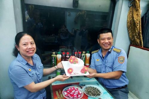 Hạnh phúc chung đôi trên hành trình vạn dặm