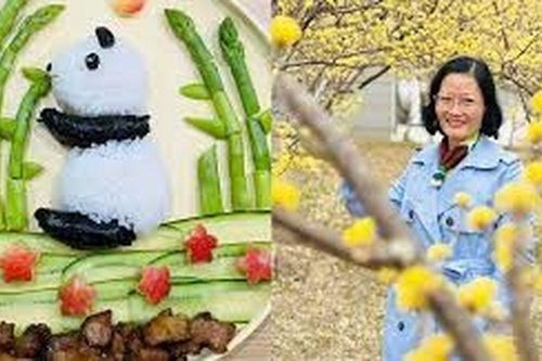 Biến đĩa cơm thành tranh, mẹ Hà Nội nhận 'cơn mưa' lời khen trên mạng xã hội