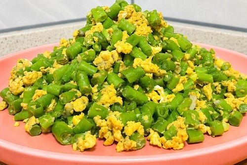 Hết hành lá, đem xào trứng với quả này cả nhà ăn hết bay cả đĩa còn đòi nấu thêm
