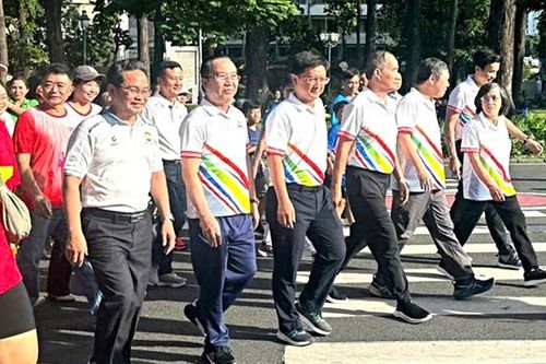 Hơn 5.000 người tham gia đi bộ đồng hành 'Hành trình di sản - Tiến bước tương lai'