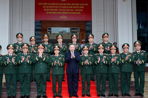 [Ảnh] Tổng Bí thư, Chủ tịch nước Tô Lâm dự Lễ kỷ niệm 80 năm Ngày truyền thống Bộ đội Pháo binh-Tên lửa