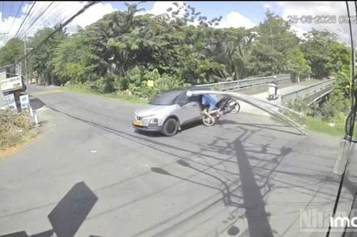 Công an Đồng Tháp làm rõ vụ xe máy chở nhiều thanh nhôm đâm vỡ kính ô-tô