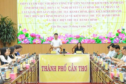 Cần Thơ nỗ lực đơn giản hóa thủ tục hành chính, tạo thuận lợi cho người dân và doanh nghiệp