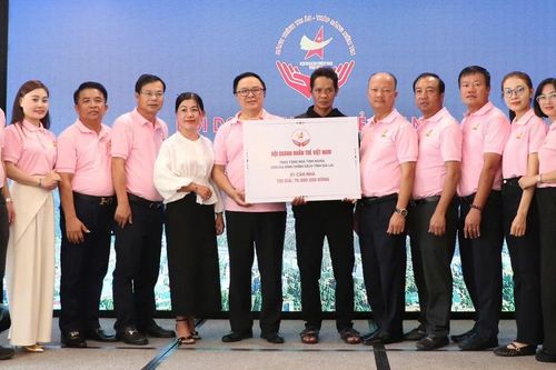 Hành trình tri ân, thắp sáng niềm tin hỗ trợ xây dựng nhiều nhà tình nghĩa