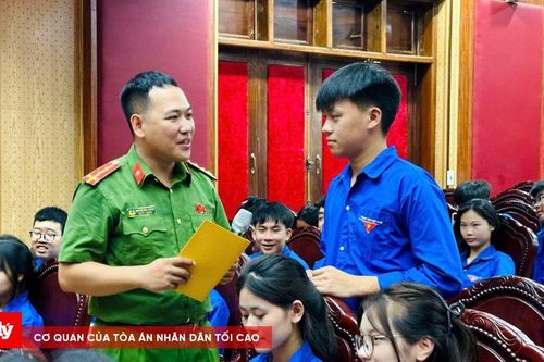 Thanh thiếu niên xung kích tuyên truyền phòng, chống ma túy