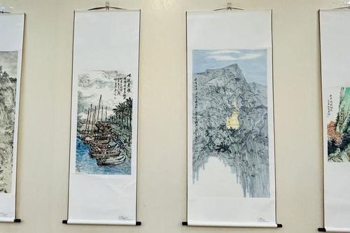 Hơn 90 tác phẩm hội họa Việt - Trung hội tụ